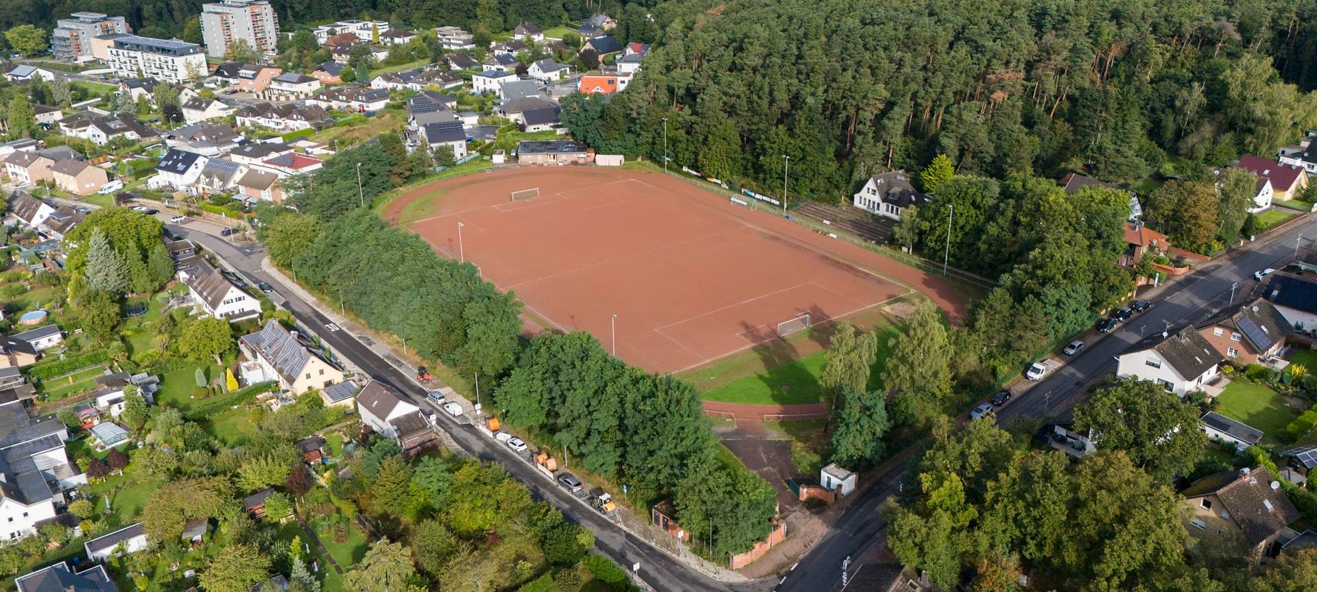 Eifelstadion Mechernich bekommt Rasenplatz
