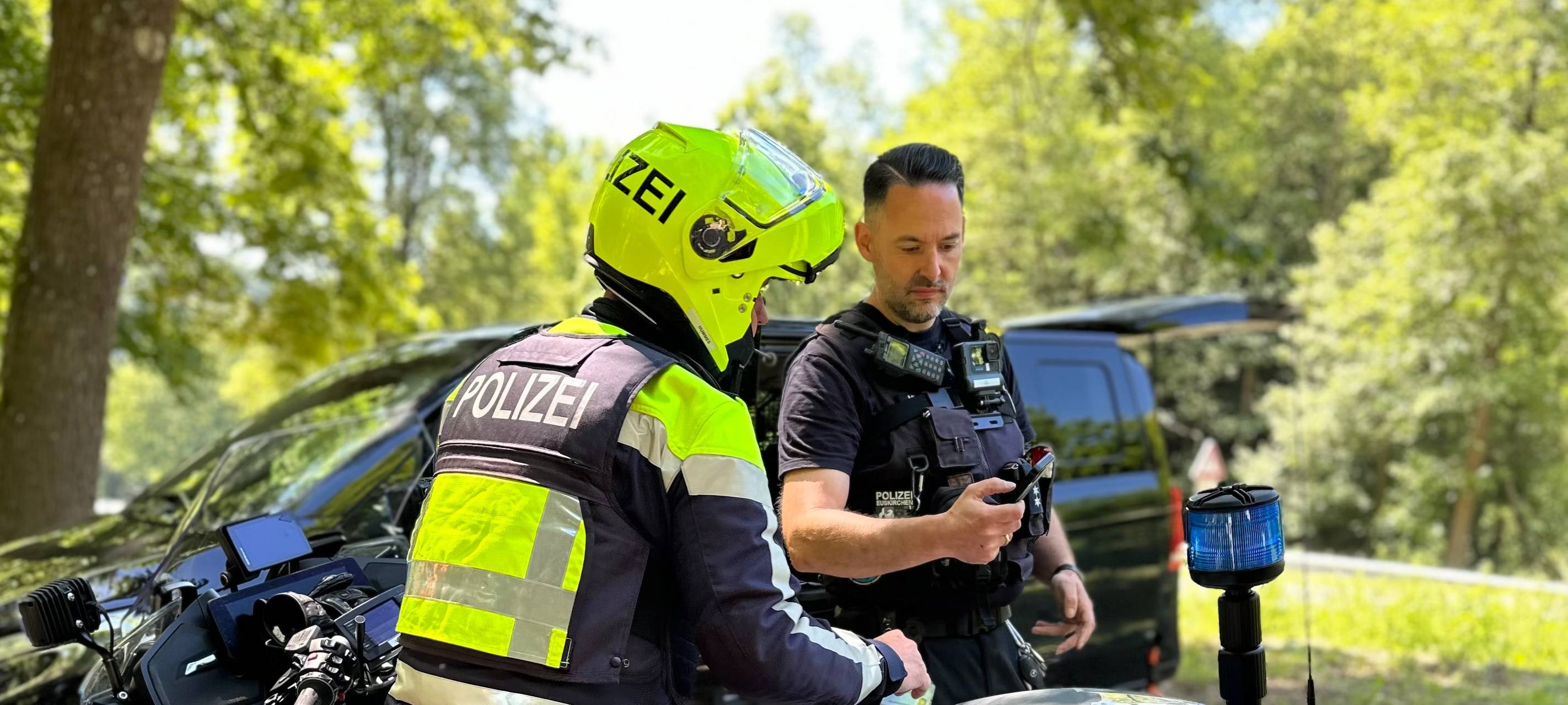 TV-Reporter begleiten Kreispolizei Euskirchen bei Kontrollen