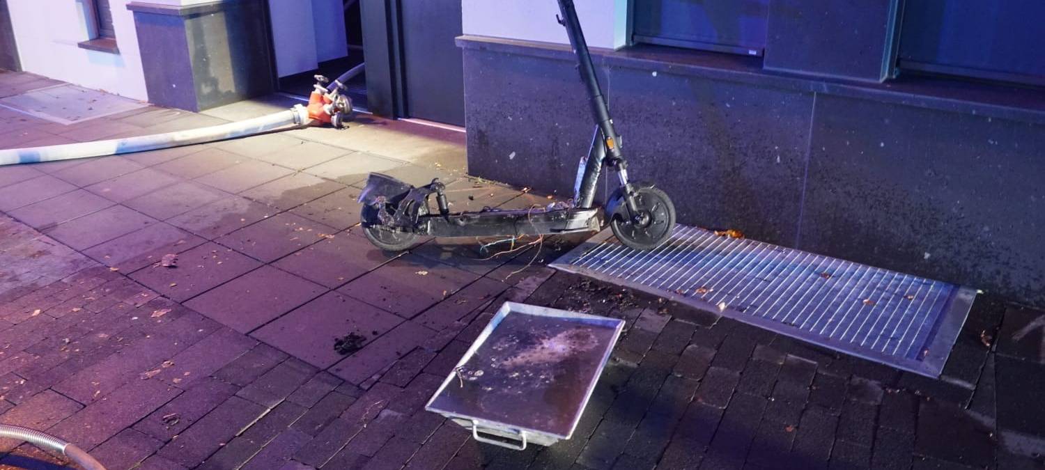 Brand in Zülpich: E-Scooter-Akku fängt Feuer