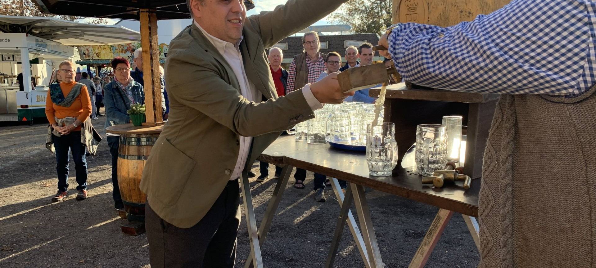 Simon-Juda-Markt in Euskirchen: Kirmes und Grippeimpfung