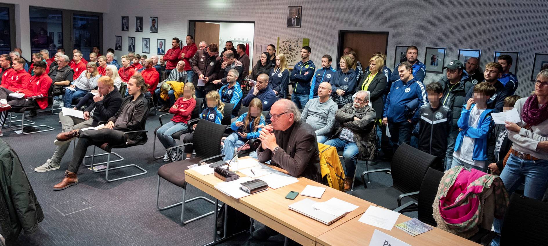 Nach Vereinsprotest: Stadionfrage in Mechernich vertagt
