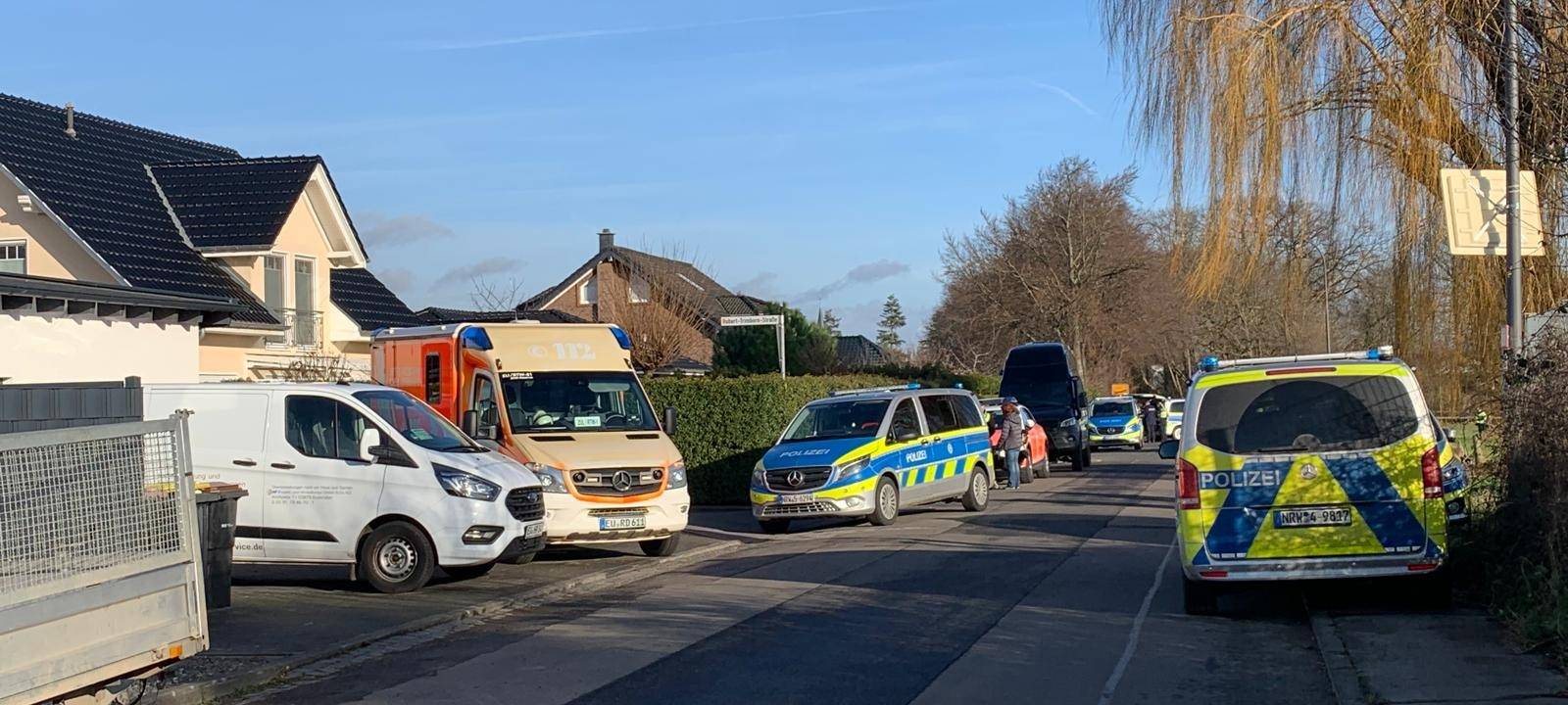 Zugriff des SEK in Zülpich-Nemmenich