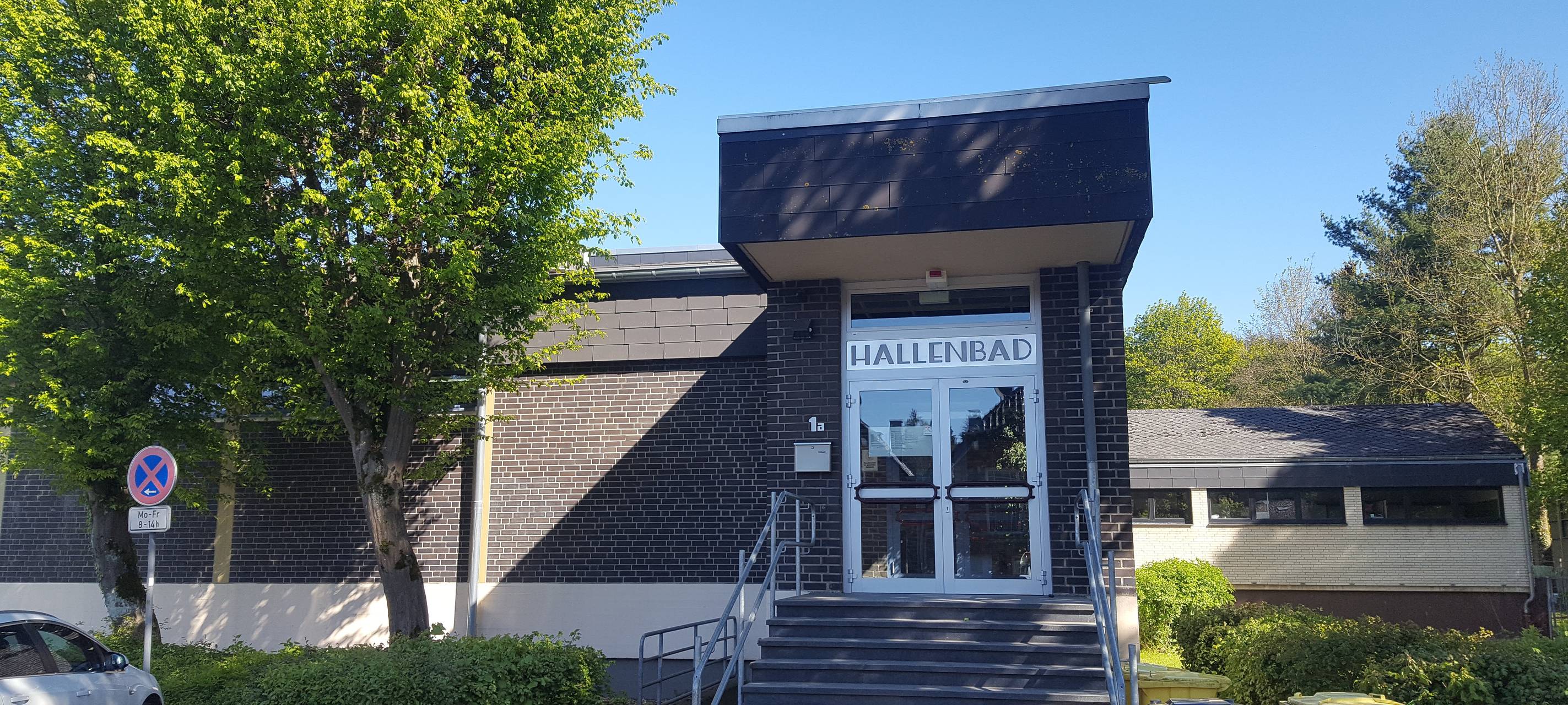 Wiederaufbau des Hallenbads Kall steht in den Sternen