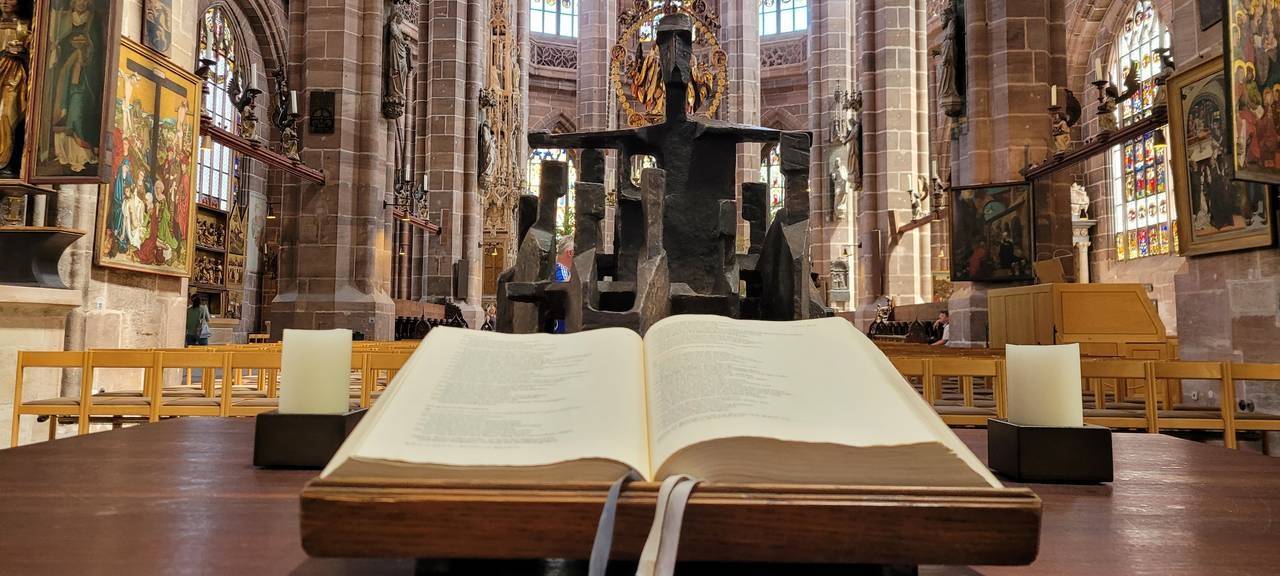 Immer mehr Kirchenaustritte im Rheinland & Eifel