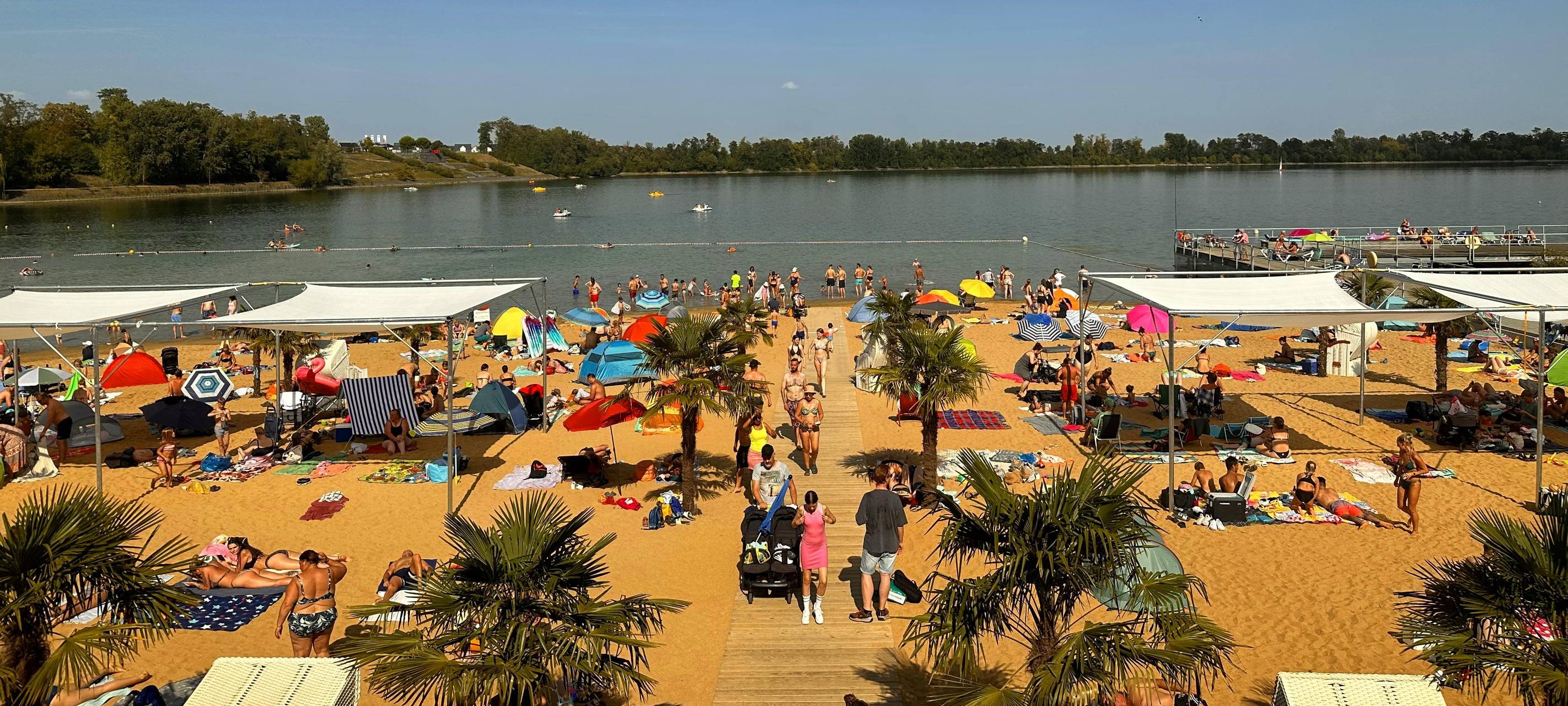 Freibäder zufrieden mit Sommer