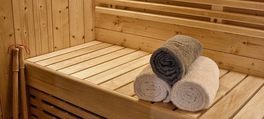 Abruptes Ende eines Sauna- und Thermentages