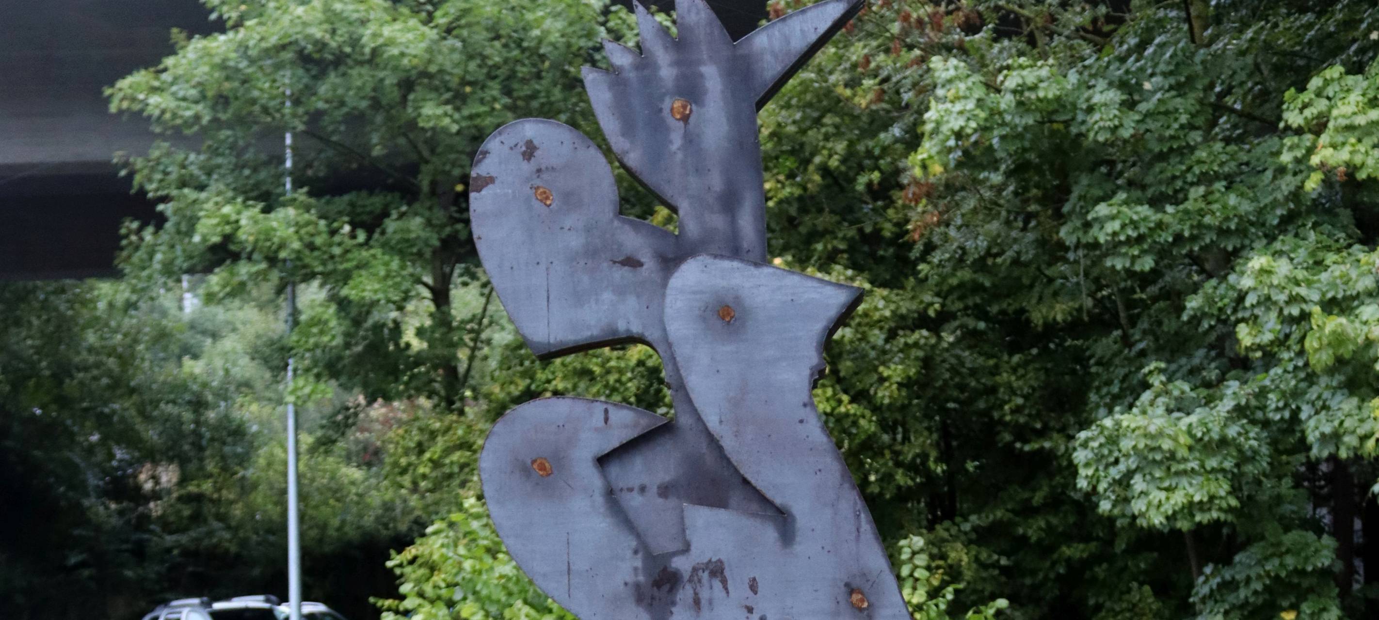 „SeelenSchätze“: Neue Flut-Skulptur in Bad Münstereifel