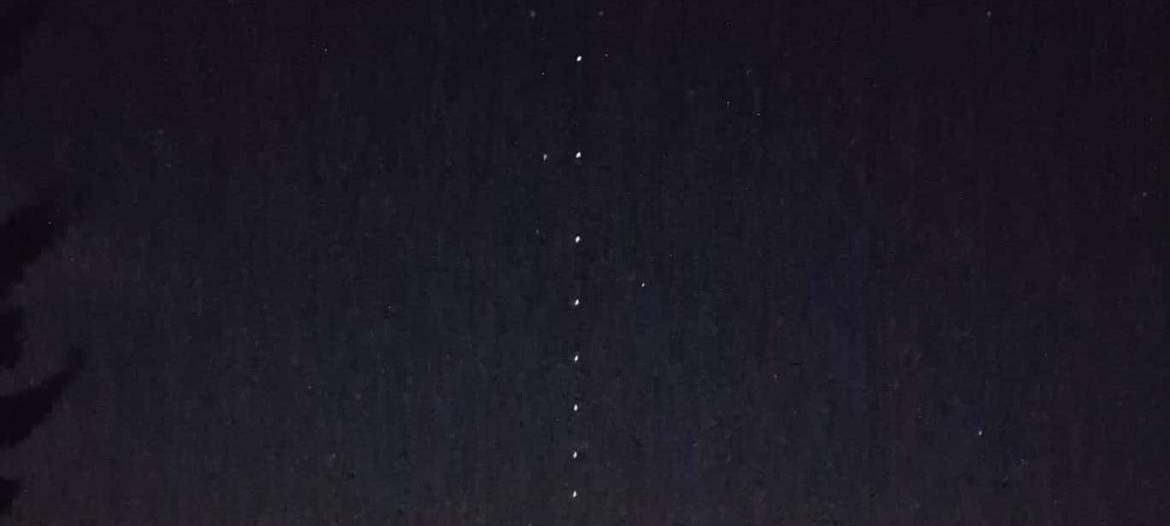 28 Starlink-Satelliten fliegen über Kreis Euskirchen