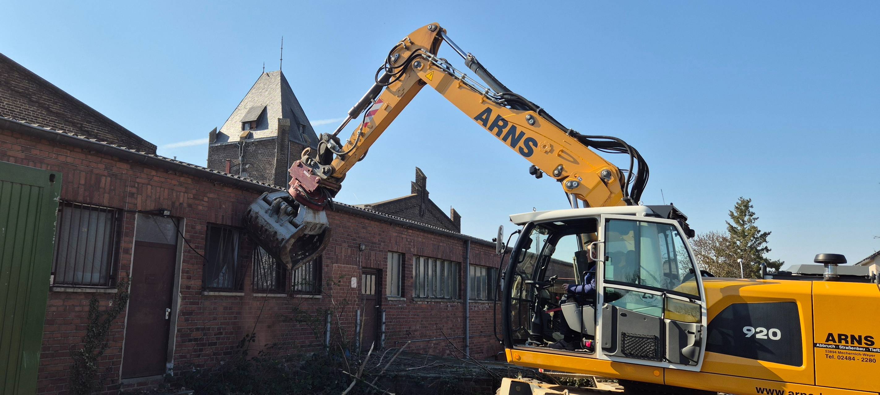 Abriss des Euskirchener Schlachthofs gestartet