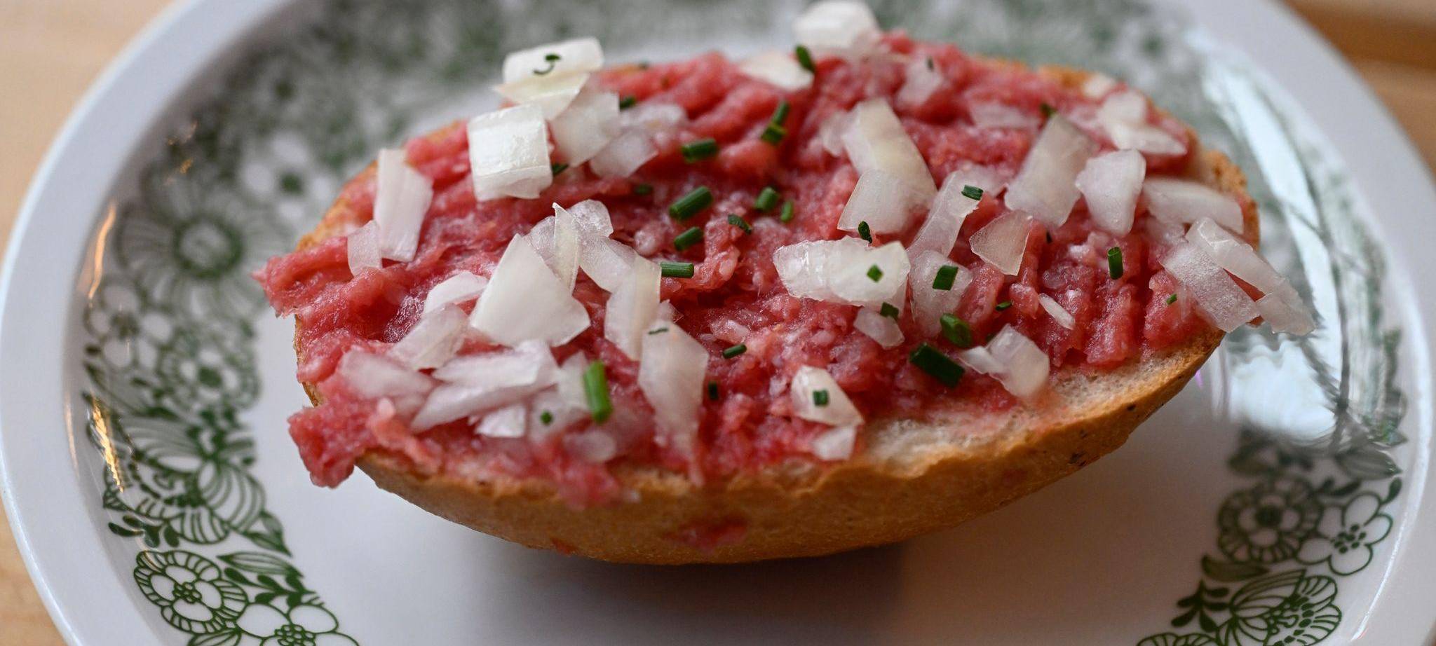 Hersteller ruft Zwiebelmett zurück