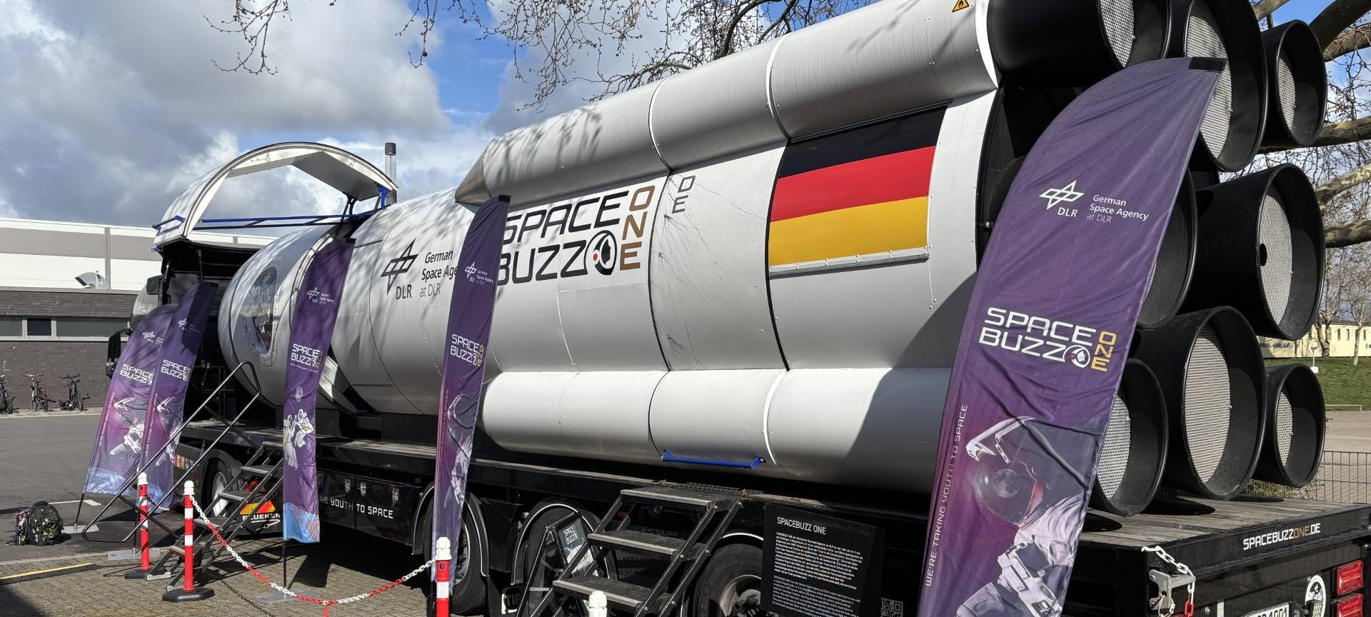 Spacebuzz landete am "Emil"