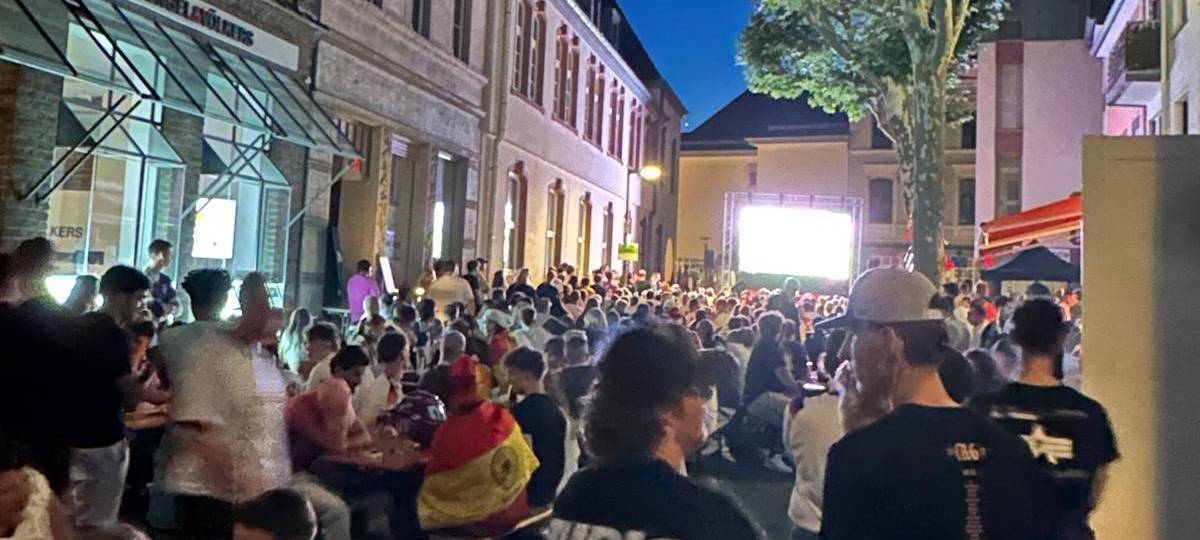 Enttäuschte Fußball-Fans im Kreis Euskirchen