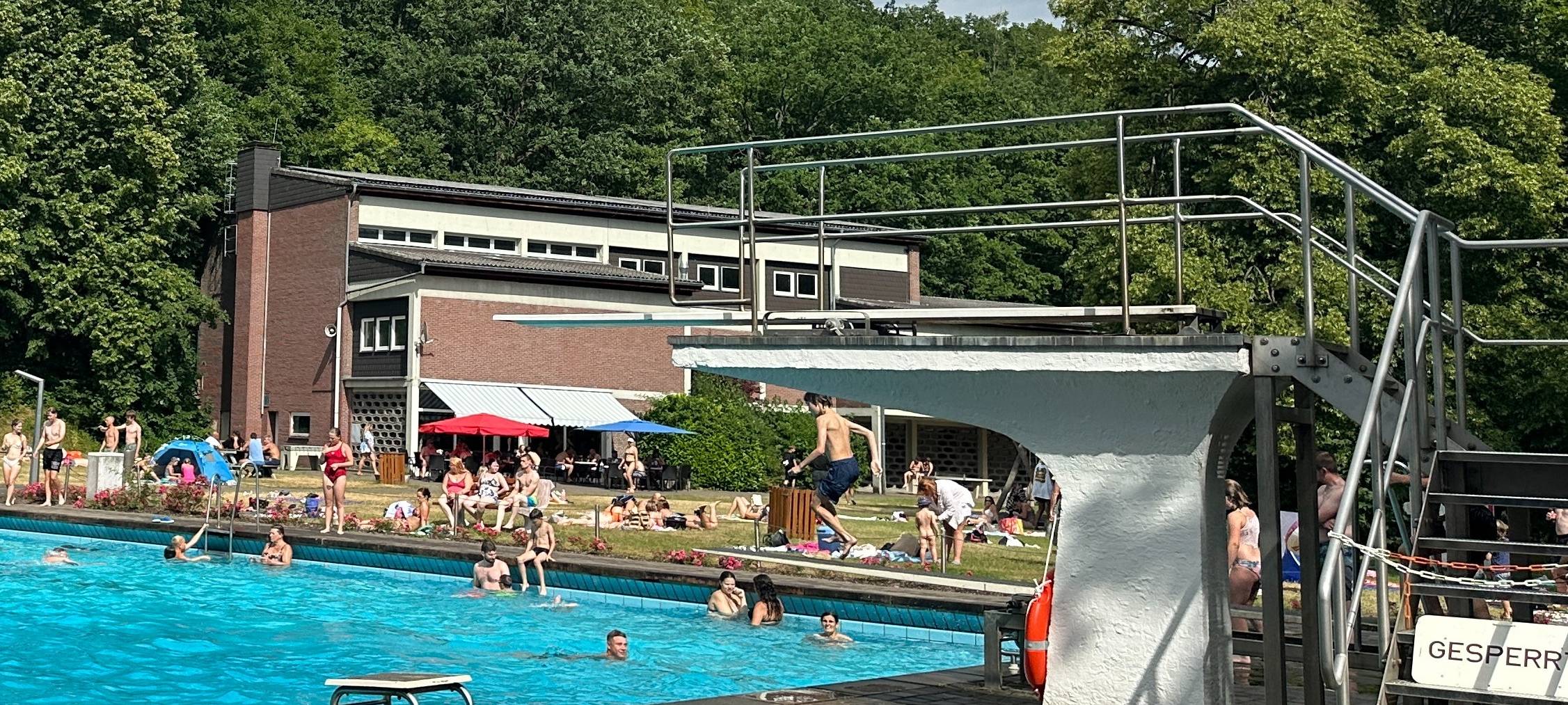 Halle am Rosenbad wird nicht abgerissen