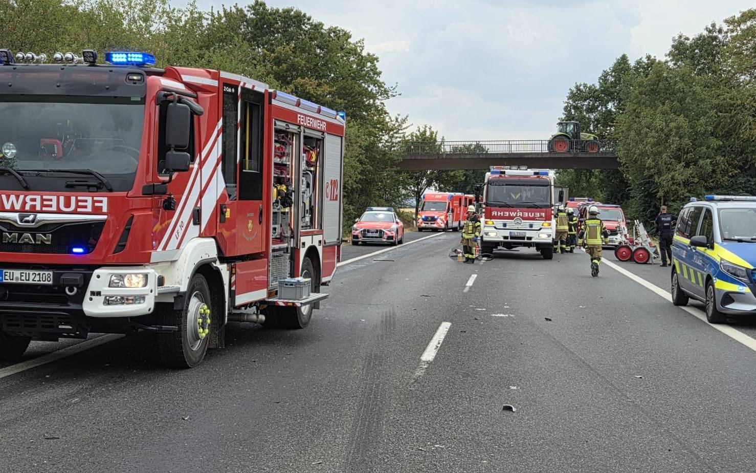 Schwerer Verkehrsunfall auf L182 bei Euskirchen