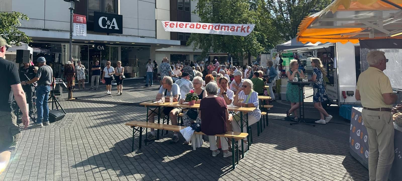 Gute Bilanz für Euskirchener Feierabendmarkt